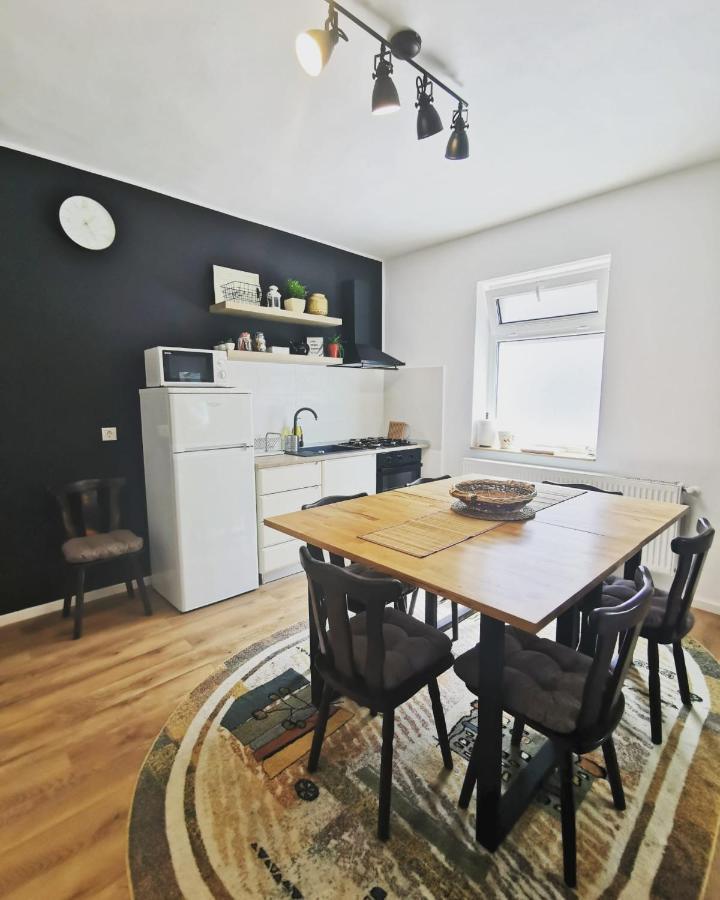 Astra Home Sibiu Eksteriør bilde