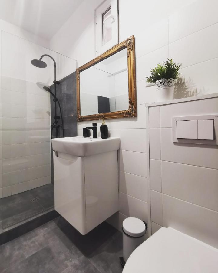 Astra Home Sibiu Eksteriør bilde