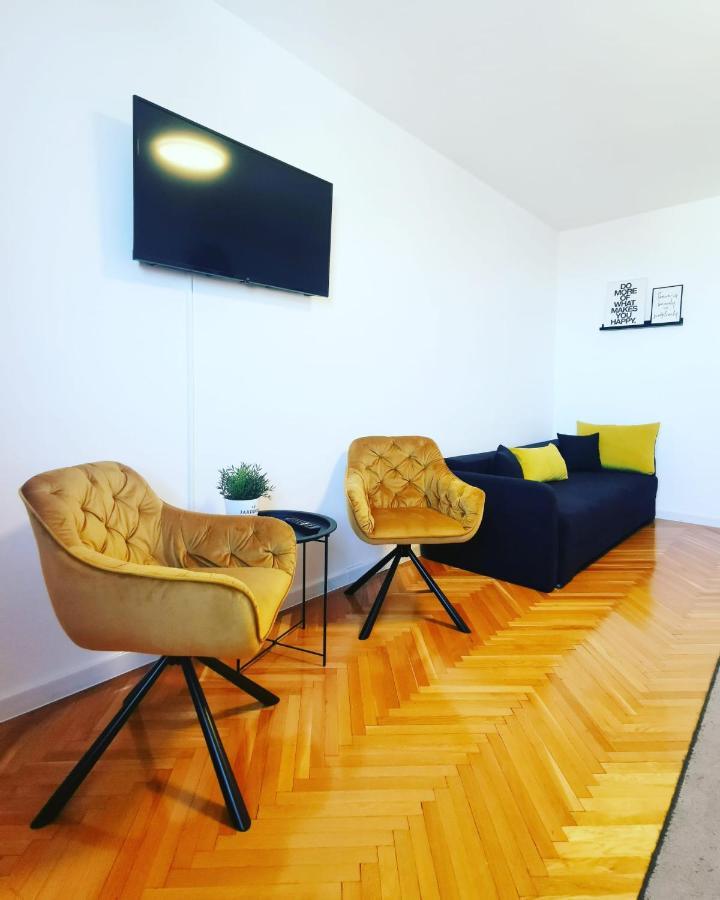 Astra Home Sibiu Eksteriør bilde