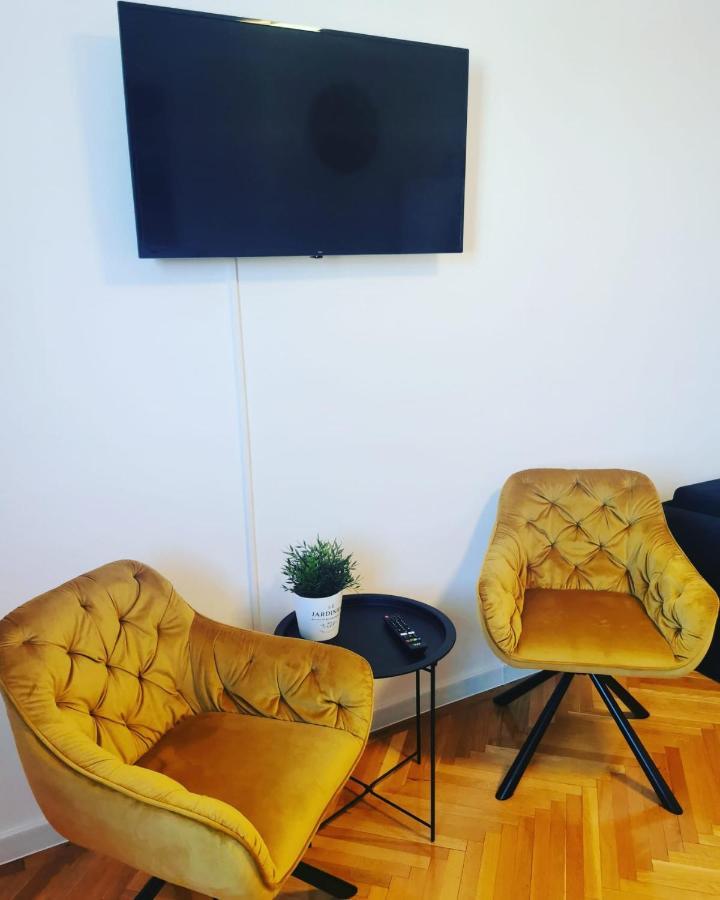 Astra Home Sibiu Eksteriør bilde